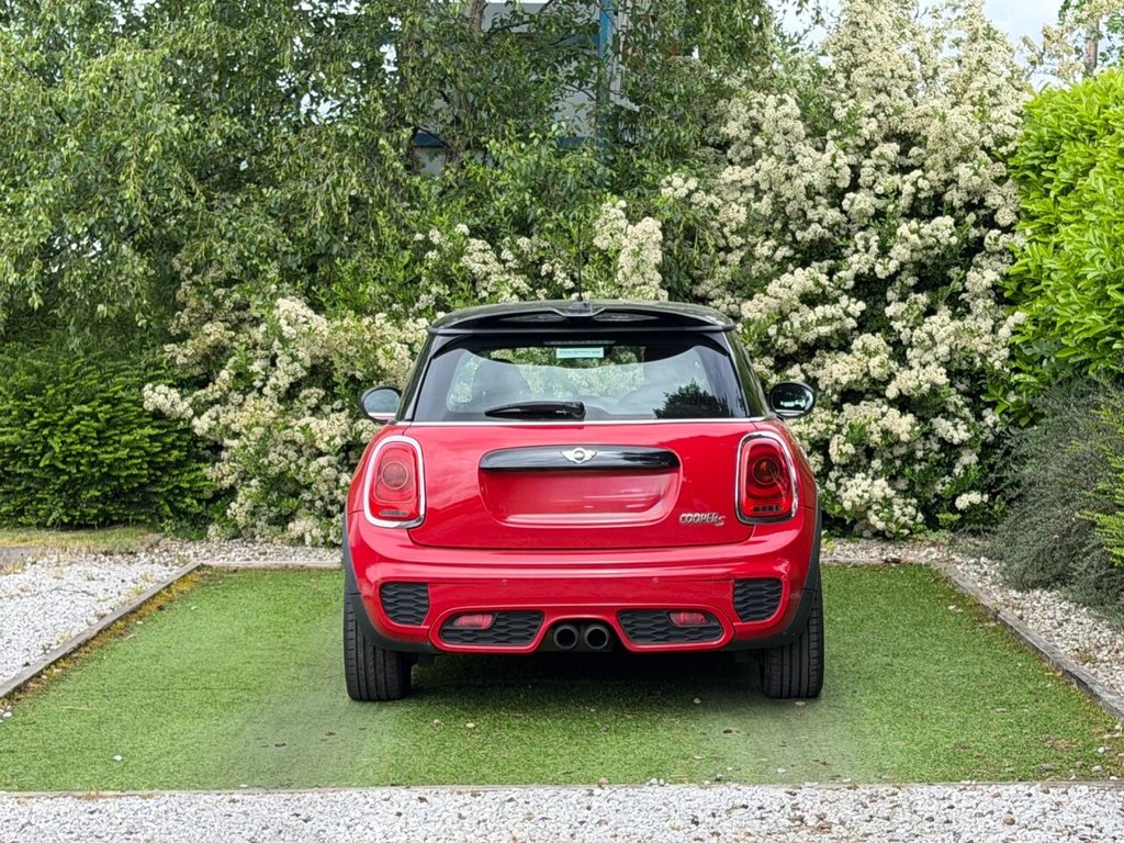 USED 2014 64 MINI HATCH 2.0 Cooper S Hatchback 3dr Petrol Manual Euro 6 (s/s) (192 ps) JCW PACK, LEATHER, 2KEYS, LOW MILES