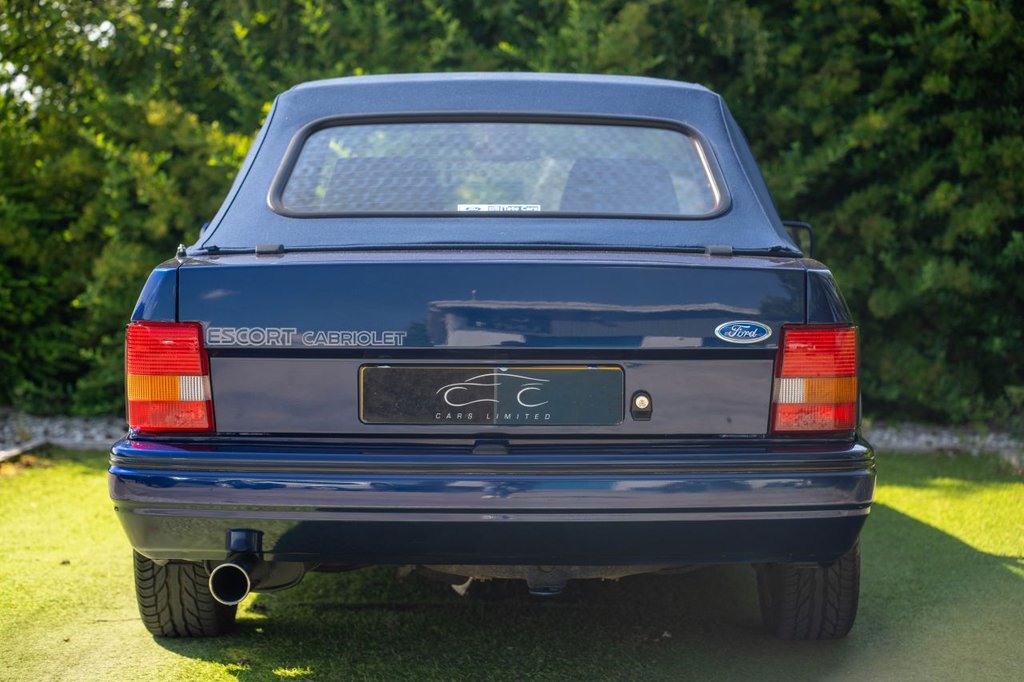 USED 1990 H FORD ESCORT 1.6i SE 500 CONVERTIBLE 
