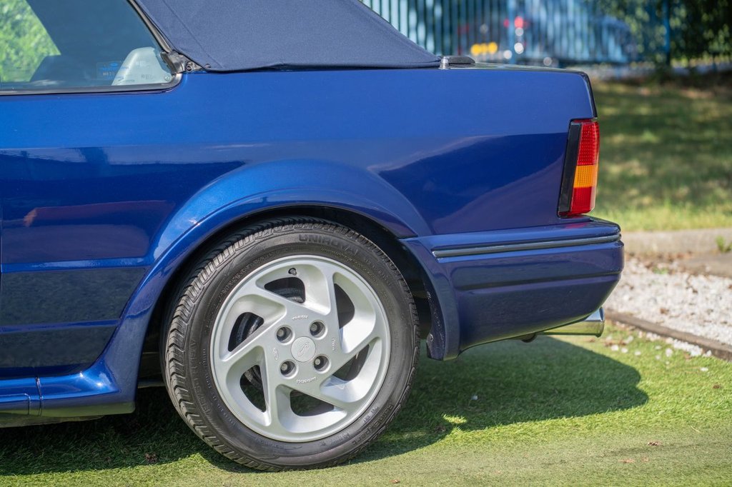 USED 1990 H FORD ESCORT 1.6i SE 500 CONVERTIBLE 