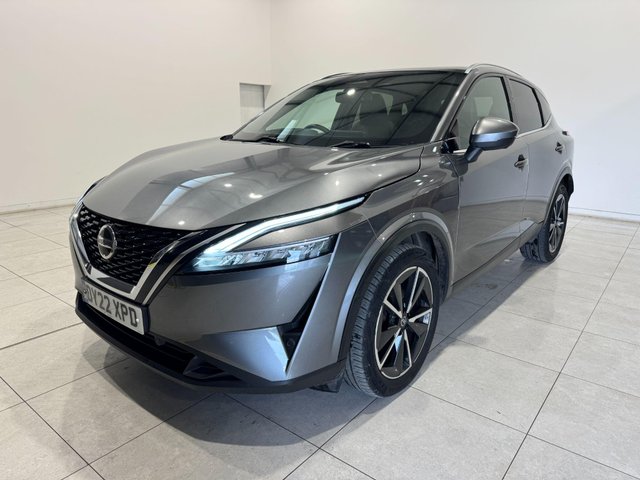 View our NISSAN QASHQAI
