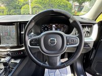 USED 2018 68 VOLVO XC60 2.0 D4 Momentum SUV 5dr Diesel Auto AWD Euro 6 (s/s) (190 ps) 