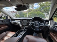 USED 2018 68 VOLVO XC60 2.0 D4 Momentum SUV 5dr Diesel Auto AWD Euro 6 (s/s) (190 ps) 