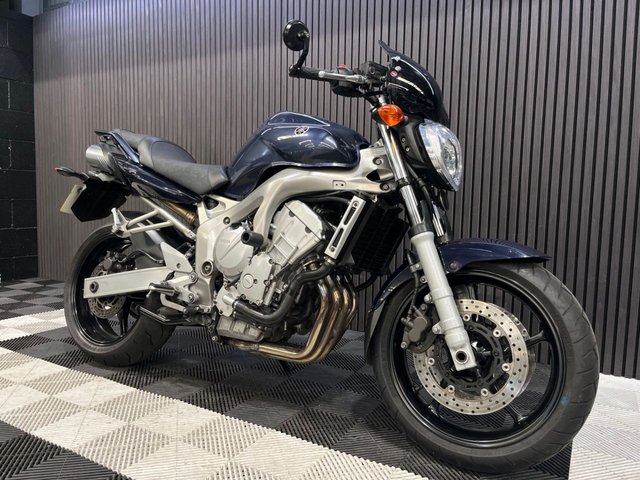 View our YAMAHA FZ6 FAZER