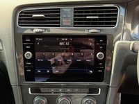 USED 2017 67 VOLKSWAGEN GOLF 2.0 TDI SE Nav Hatchback 5dr Diesel DSG Euro 6 (s/s) (150 ps) 