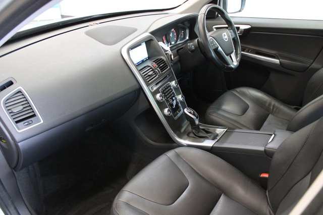 View our VOLVO XC60