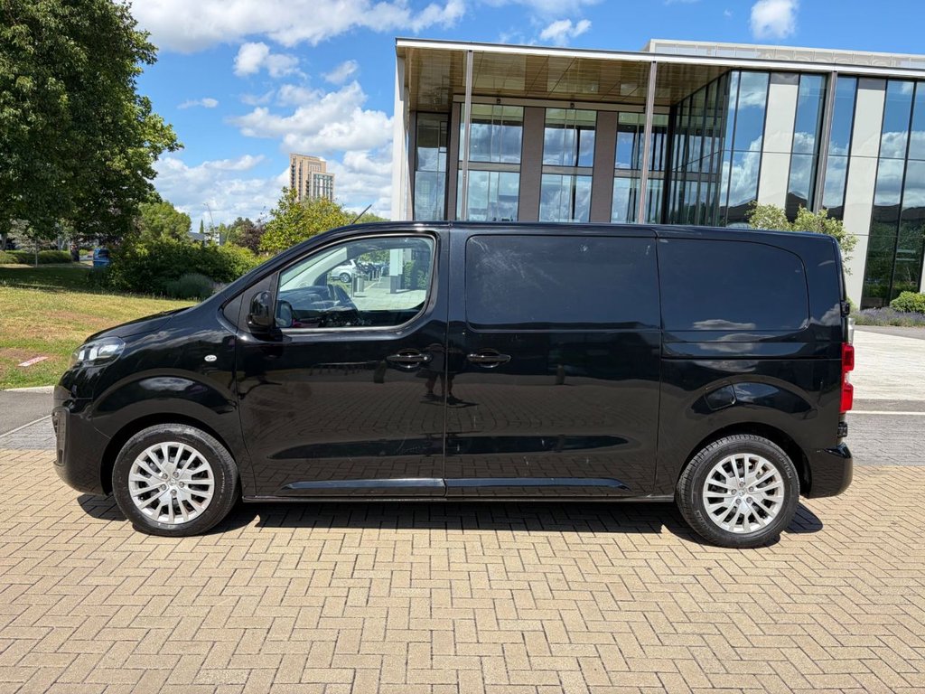 USED 2024 73 VAUXHALL VIVARO F2700 1.5TurboD EU6 S/S L1 H1 120ps *AIRCON*SATNAV*CAMERA*SENSORS*TWIN SLD*E/PACK* 2700KG-EU6-S/S-A/C-SENSORS-E/P