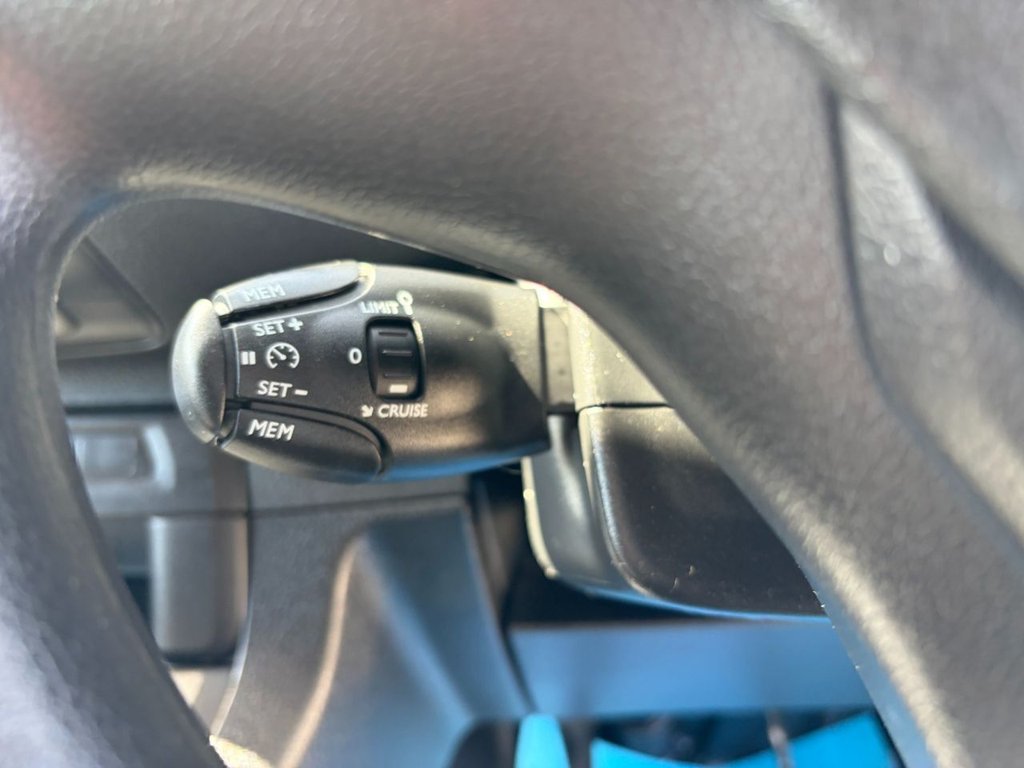 USED 2024 73 VAUXHALL VIVARO F2700 1.5TurboD EU6 S/S L1 H1 120ps *AIRCON*SATNAV*CAMERA*SENSORS*TWIN SLD*E/PACK* 2700KG-EU6-S/S-A/C-SENSORS-E/P