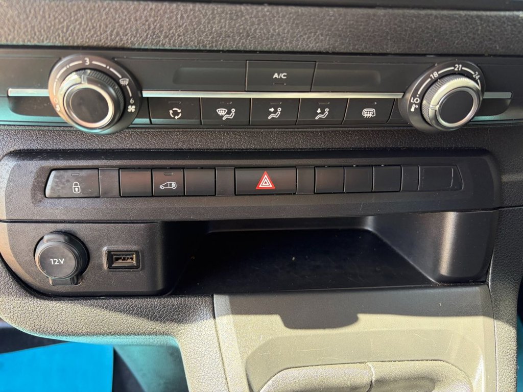 USED 2024 73 VAUXHALL VIVARO F2700 1.5TurboD EU6 S/S L1 H1 120ps *AIRCON*SATNAV*CAMERA*SENSORS*TWIN SLD*E/PACK* 2700KG-EU6-S/S-A/C-SENSORS-E/P