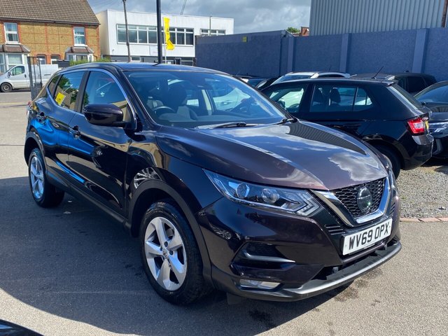 View our Nissan Qashqai 1.3 DIG-T Acenta Premium SUV 5dr Petrol DCT Auto Euro 6 (s/s) (160 ps)