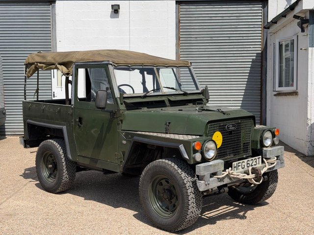 View our LAND ROVER LIGHTWEIGHT