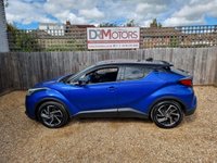 USED 2020 70 TOYOTA C-HR 2.0 VVT-h Dynamic SUV 5dr Petrol Hybrid CVT Euro 6 (s/s) (184 ps) ** WE OFFER FINANCE ON THIS CAR **