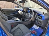 USED 2020 70 TOYOTA C-HR 2.0 VVT-h Dynamic SUV 5dr Petrol Hybrid CVT Euro 6 (s/s) (184 ps) ** WE OFFER FINANCE ON THIS CAR **