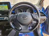 USED 2020 70 TOYOTA C-HR 2.0 VVT-h Dynamic SUV 5dr Petrol Hybrid CVT Euro 6 (s/s) (184 ps) ** WE OFFER FINANCE ON THIS CAR **