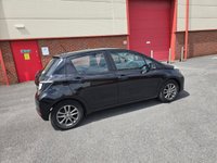 USED 2014 14 TOYOTA YARIS 1.33 Dual VVT-i Icon Plus Hatchback 5dr Petrol Manual Euro 5 (99 ps) HUGE SPEC FULL JUST SERVICED