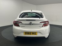 USED 2015 65 VAUXHALL INSIGNIA 1.6 CDTi SRi Nav Hatchback 5dr Diesel Manual Euro 6 (s/s) (136 ps) FULL VAUXHALL HISTORY + SAT NAV