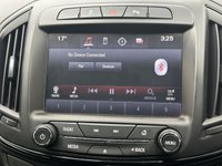 USED 2015 65 VAUXHALL INSIGNIA 1.6 CDTi SRi Nav Hatchback 5dr Diesel Manual Euro 6 (s/s) (136 ps) FULL VAUXHALL HISTORY + SAT NAV