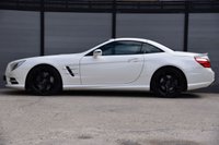 USED 2015 V MERCEDES-BENZ SL 3.0 SL400 AMG Sport Convertible 2dr Petrol G-Tronic+ Euro 6 (s/s) (333 ps) Full Mercedes-Benz Service History | Glass Panoramic Roof | 2 Keys | Satellite Navigation | Electric Convertible Roof | Full Black Leather Interior | Low Mileage | MOT Valid (22/02/2027)