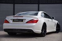 USED 2015 V MERCEDES-BENZ SL 3.0 SL400 AMG Sport Convertible 2dr Petrol G-Tronic+ Euro 6 (s/s) (333 ps) Full Mercedes-Benz Service History | Glass Panoramic Roof | 2 Keys | Satellite Navigation | Electric Convertible Roof | Full Black Leather Interior | Low Mileage | MOT Valid (22/02/2027)