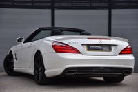 USED 2015 V MERCEDES-BENZ SL 3.0 SL400 AMG Sport Convertible 2dr Petrol G-Tronic+ Euro 6 (s/s) (333 ps) Full Mercedes-Benz Service History | Glass Panoramic Roof | 2 Keys | Satellite Navigation | Electric Convertible Roof | Full Black Leather Interior | Low Mileage | MOT Valid (22/02/2027)