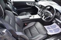 USED 2015 V MERCEDES-BENZ SL 3.0 SL400 AMG Sport Convertible 2dr Petrol G-Tronic+ Euro 6 (s/s) (333 ps) Full Mercedes-Benz Service History | Glass Panoramic Roof | 2 Keys | Satellite Navigation | Electric Convertible Roof | Full Black Leather Interior | Low Mileage | MOT Valid (22/02/2027)