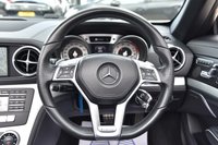 USED 2015 V MERCEDES-BENZ SL 3.0 SL400 AMG Sport Convertible 2dr Petrol G-Tronic+ Euro 6 (s/s) (333 ps) Full Mercedes-Benz Service History | Glass Panoramic Roof | 2 Keys | Satellite Navigation | Electric Convertible Roof | Full Black Leather Interior | Low Mileage | MOT Valid (22/02/2027)