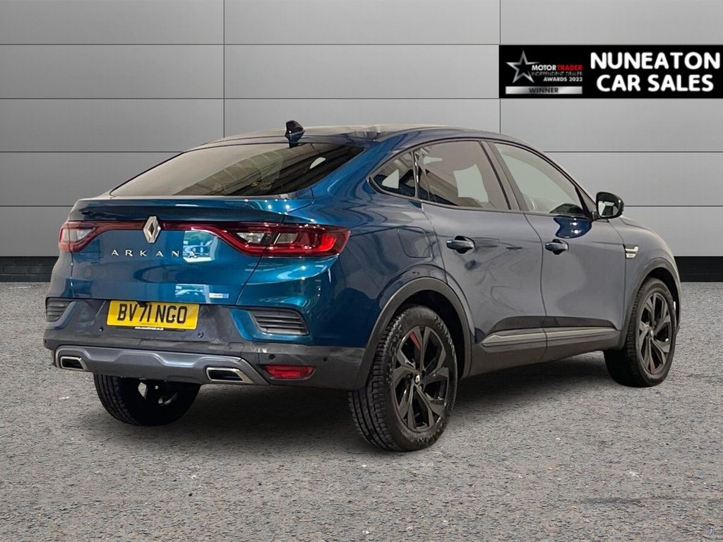 USED 2022 71 RENAULT ARKANA 1.6 E-TECH r.s. line SUV 5dr Petrol Hybrid Auto 2WD Euro 6 (s/s) (145 bhp) wireless accessory charging pad
