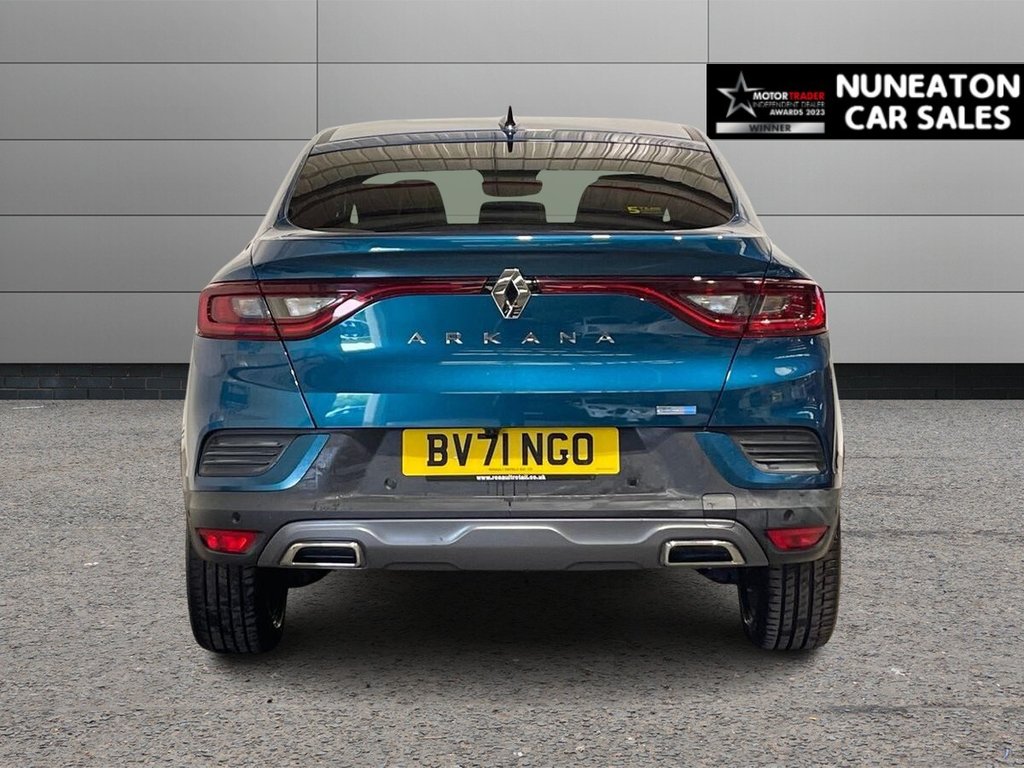 USED 2022 71 RENAULT ARKANA 1.6 E-TECH r.s. line SUV 5dr Petrol Hybrid Auto 2WD Euro 6 (s/s) (145 bhp) wireless accessory charging pad