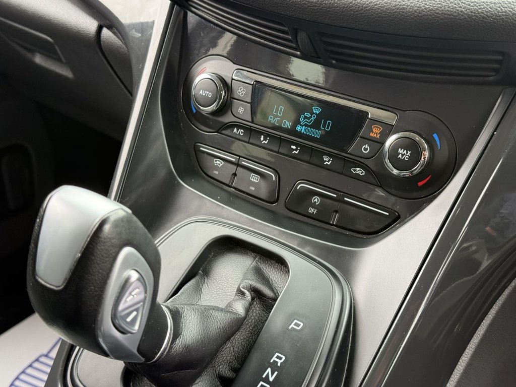 USED 2015 15 FORD KUGA 2.0 TDCi Titanium SUV 5dr Diesel Powershift AWD Euro 6 (s/s) (180 ps) Rear Parking Sensors CD Player