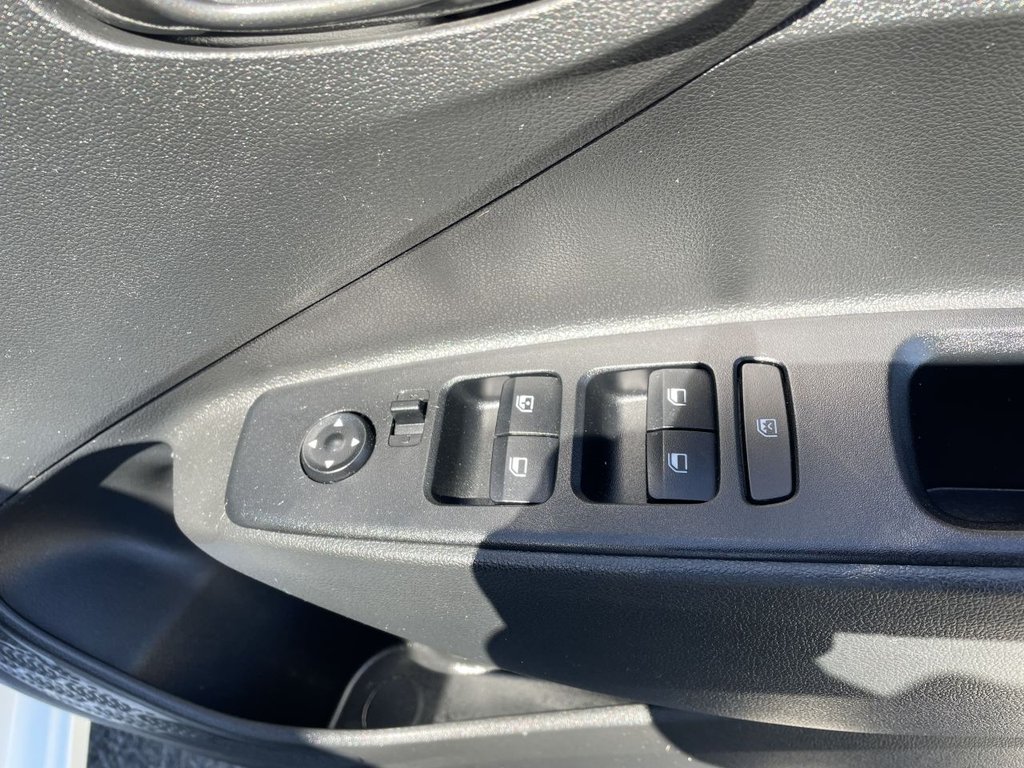 USED 2021 21 HYUNDAI I10 1.0 SE Connect Hatchback 5dr Petrol Manual Euro 6 (s/s) (67 ps) Rear Camera, Apple CarPlay