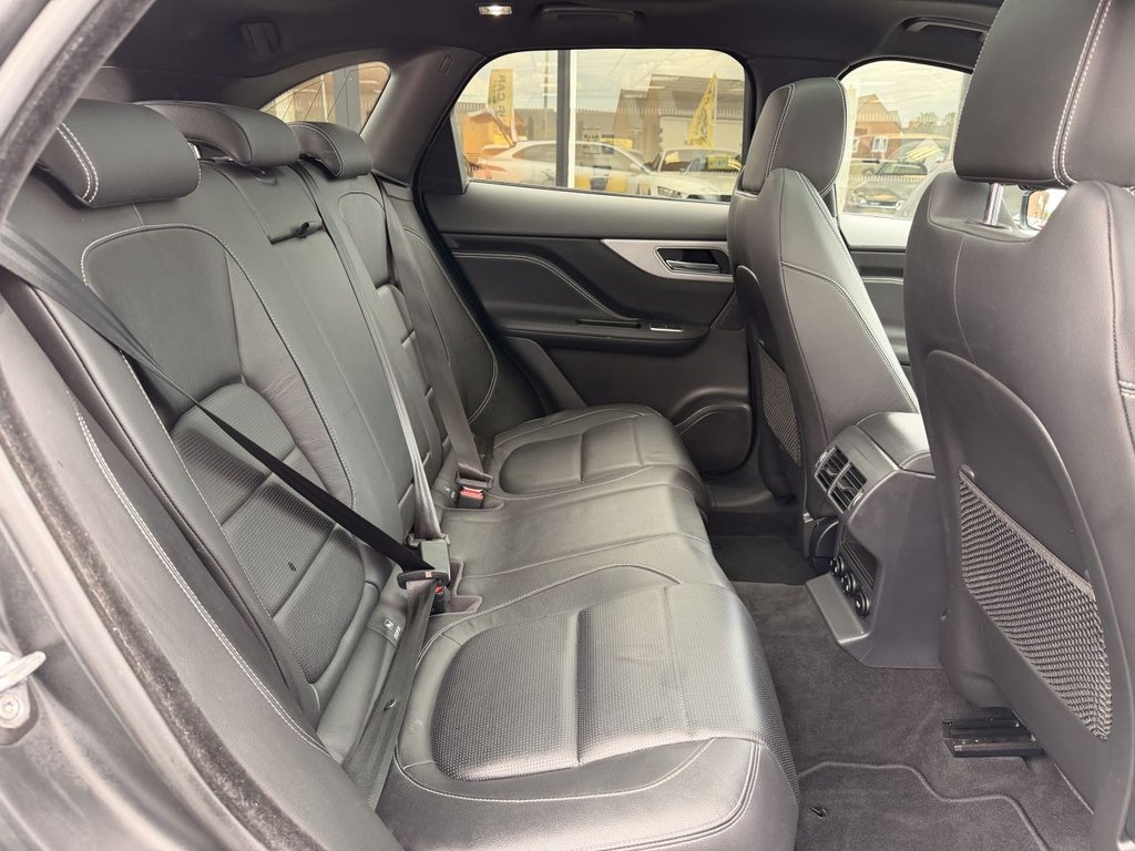 USED 2017 17 JAGUAR F-PACE 2.0 D180 R-Sport SUV 5dr Diesel Auto AWD Euro 6 (s/s) (180 ps) Pan Roof, Rear Camera