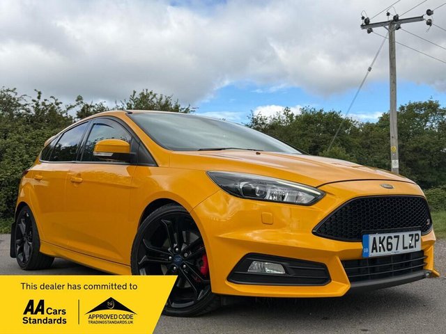 View our FORD FOCUS