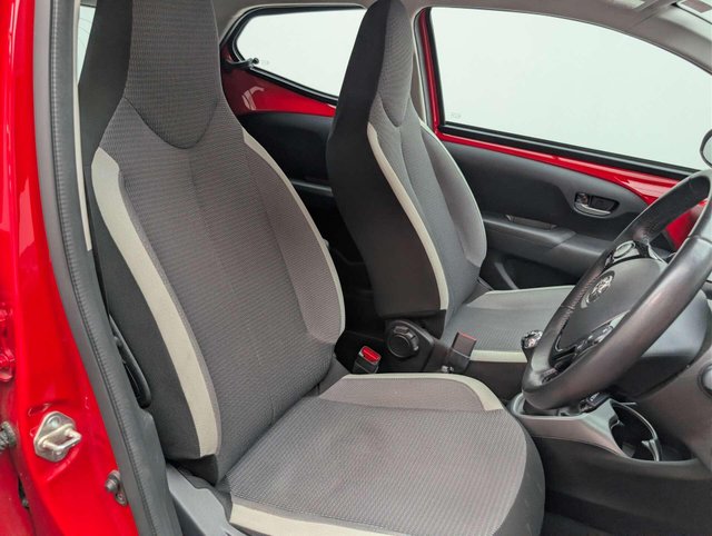 USED 2020 20 TOYOTA AYGO 1.0 Aygo X-Play TSS VVT-i 5dr CLICK+COLLECT / HOME DELIVERY
