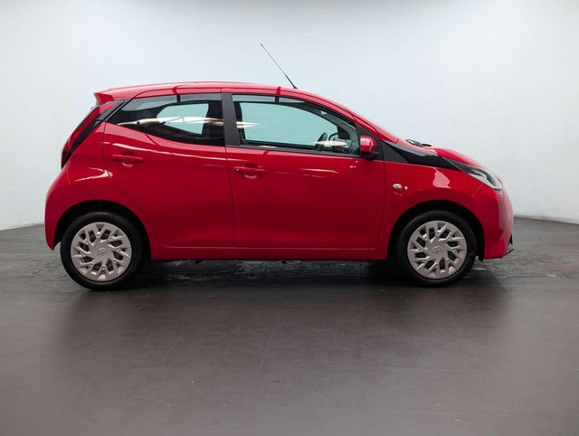 USED 2020 20 TOYOTA AYGO 1.0 Aygo X-Play TSS VVT-i 5dr CLICK+COLLECT / HOME DELIVERY