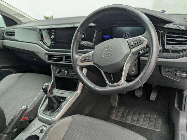 USED 2022 22 VOLKSWAGEN POLO 1.0 Polo Life TSi 5dr CLICK+COLLECT / HOME DELIVERY