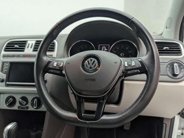 USED 2017 17 VOLKSWAGEN POLO 1.2 Polo Beats TSi Semi-Auto 5dr CLICK+COLLECT / HOME DELIVERY