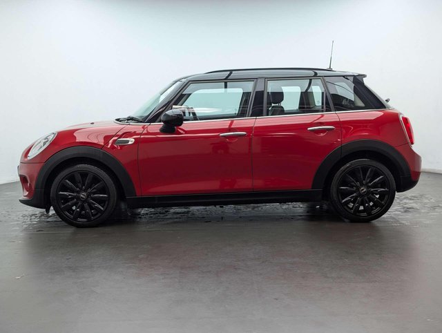 USED 2017 67 MINI HATCH 1.5 Cooper 5dr CLICK+COLLECT / HOME DELIVERY