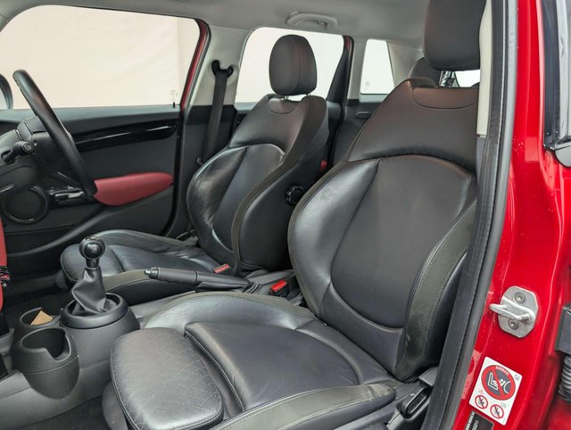 USED 2017 67 MINI HATCH 1.5 Cooper 5dr CLICK+COLLECT / HOME DELIVERY