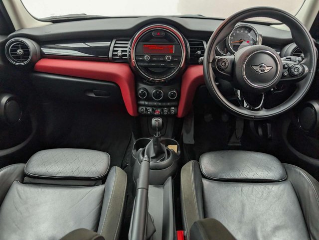 USED 2017 67 MINI HATCH 1.5 Cooper 5dr CLICK+COLLECT / HOME DELIVERY