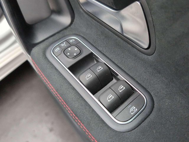USED 2019 68 MERCEDES-BENZ A-CLASS 1.3 A 180 AMG Line Executive 5dr CLICK+COLLECT / HOME DELIVERY