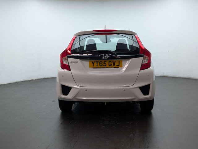 USED 2015 65 HONDA JAZZ 1.3 Jazz SE i-VTec CVT 5dr CLICK+COLLECT / HOME DELIVERY