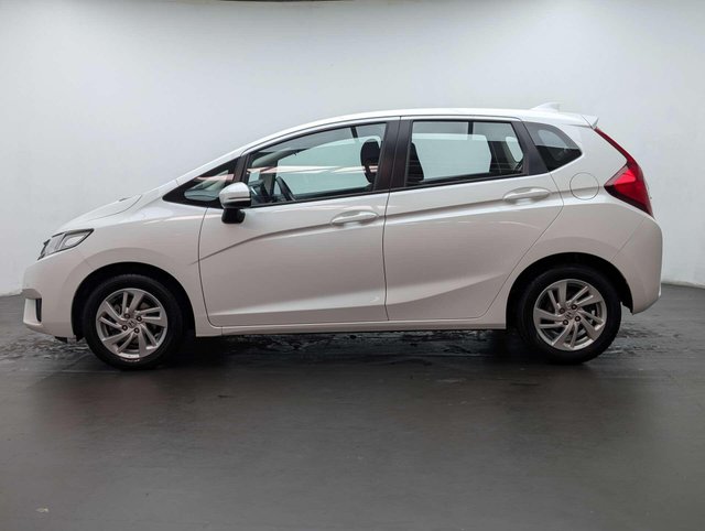USED 2015 65 HONDA JAZZ 1.3 Jazz SE i-VTec CVT 5dr CLICK+COLLECT / HOME DELIVERY