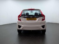 USED 2015 65 HONDA JAZZ 1.3 Jazz SE i-VTec CVT 5dr CLICK+COLLECT / HOME DELIVERY