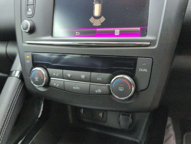 USED 2018 18 RENAULT KADJAR 1.2 Kadjar Dynamique S Nav TCe 5dr CLICK+COLLECT / HOME DELIVERY