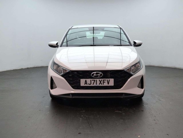 USED 2022 71 HYUNDAI I20 1.0 i20 SE Connect MHEV TGDi Auto 5dr CLICK+COLLECT / HOME DELIVERY
