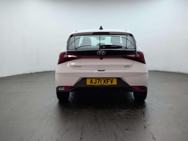 USED 2022 71 HYUNDAI I20 1.0 i20 SE Connect MHEV TGDi Auto 5dr CLICK+COLLECT / HOME DELIVERY