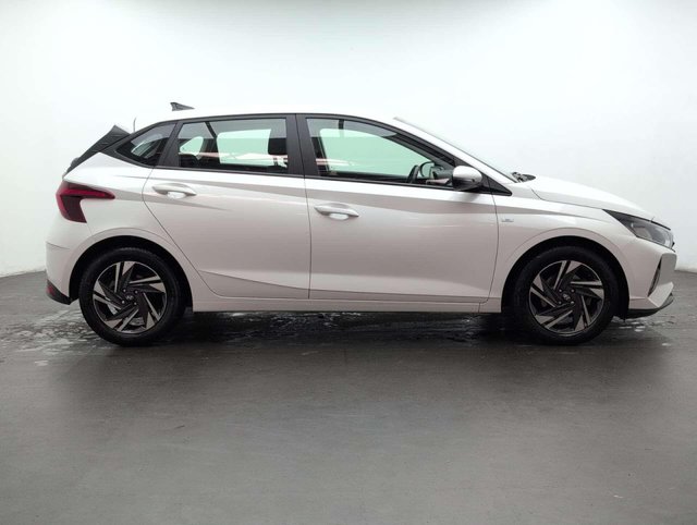 USED 2022 71 HYUNDAI I20 1.0 i20 SE Connect MHEV TGDi Auto 5dr CLICK+COLLECT / HOME DELIVERY
