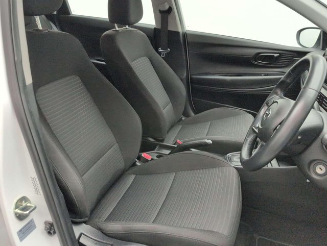 USED 2022 71 HYUNDAI I20 1.0 i20 SE Connect MHEV TGDi Auto 5dr CLICK+COLLECT / HOME DELIVERY
