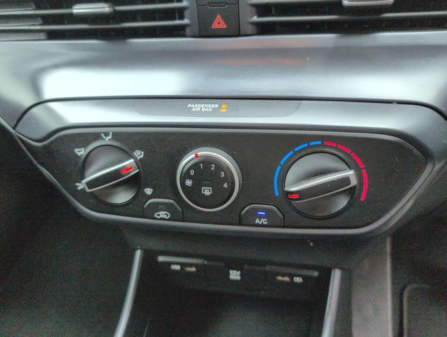 USED 2022 71 HYUNDAI I20 1.0 i20 SE Connect MHEV TGDi Auto 5dr CLICK+COLLECT / HOME DELIVERY