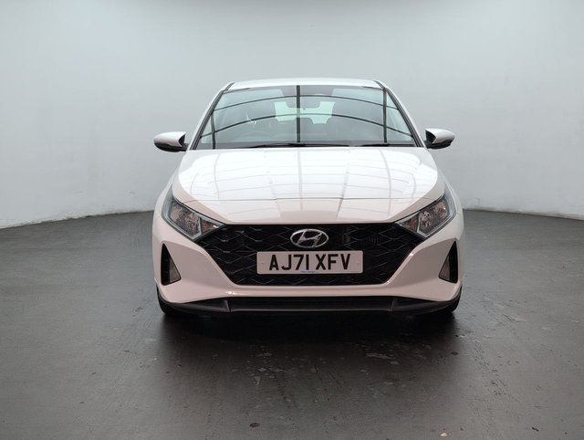 USED 2022 71 HYUNDAI I20 1.0 i20 SE Connect MHEV TGDi Auto 5dr CLICK+COLLECT / HOME DELIVERY