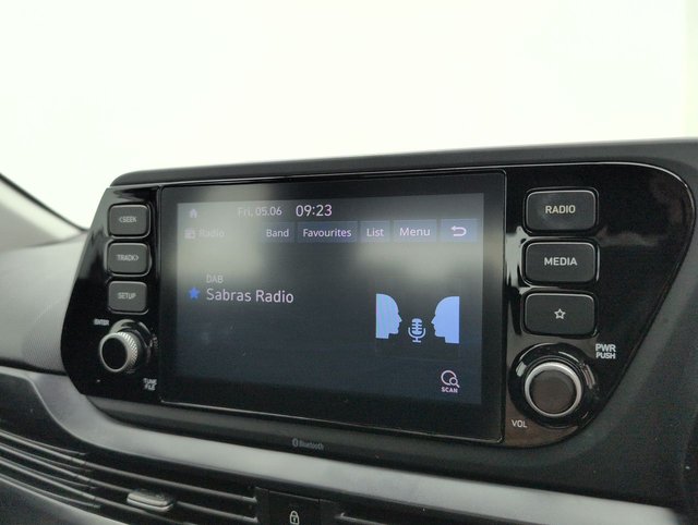 USED 2022 71 HYUNDAI I20 1.0 i20 SE Connect MHEV TGDi Auto 5dr CLICK+COLLECT / HOME DELIVERY